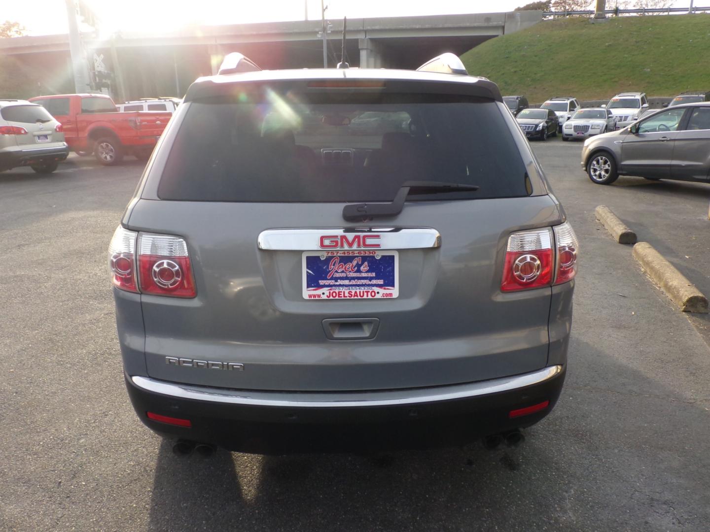 2007 Blue GMC Acadia (1GKER137X7J) , located at 5700 Curlew Drive, Norfolk, VA, 23502, (757) 455-6330, 36.841885, -76.209412 - Photo#12